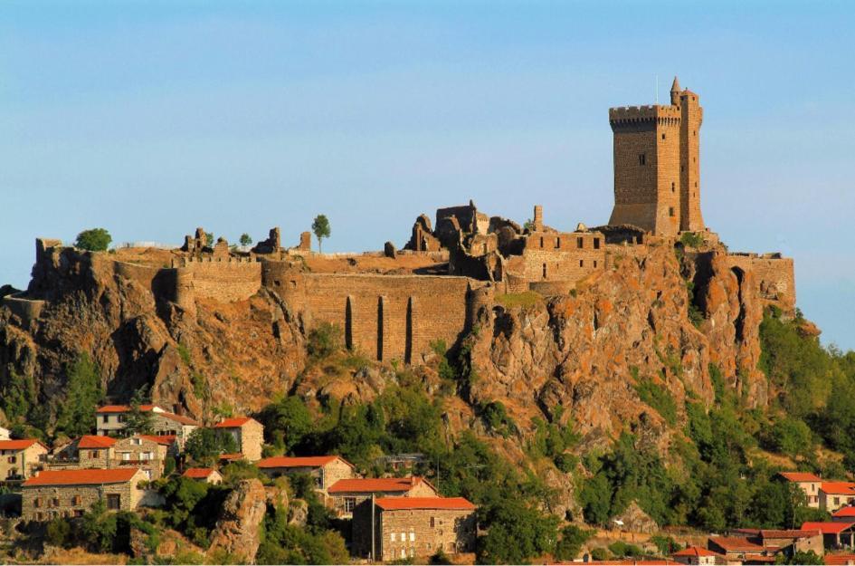 Gite La Decouverte Petit Dejeuner Offert Le Puy-en-Velay Dış mekan fotoğraf